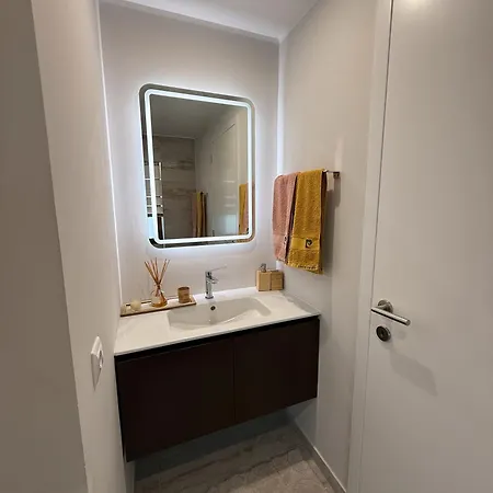 Apartament Tini's House Madeira