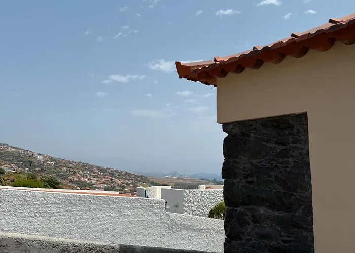 Tini's House Madeira *