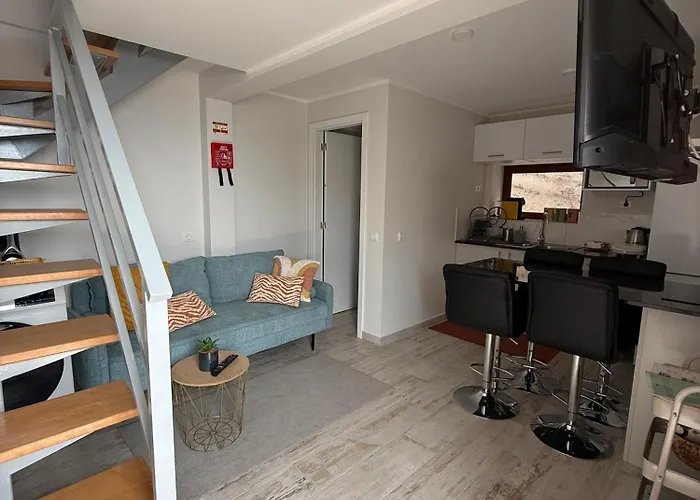 Tini's House Madeira * 加乌拉