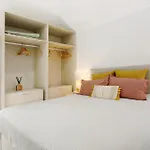 Tini's House Madeira アパート Gaula