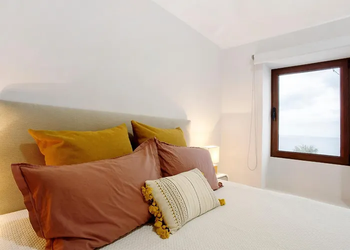 Tini's House Madeira Appartamento *